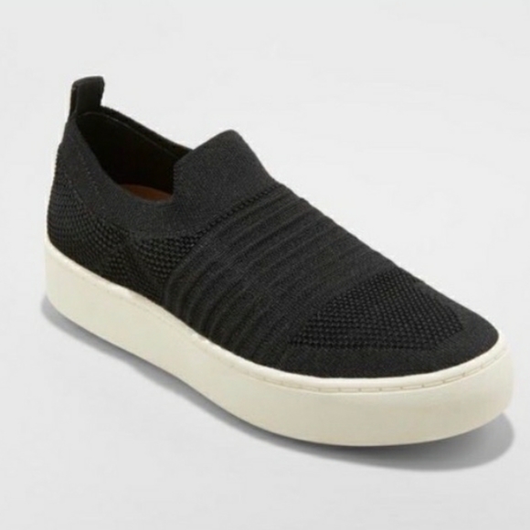 a new day Shoes - WOMEN'S MESH SLIP ON SNEAKERS